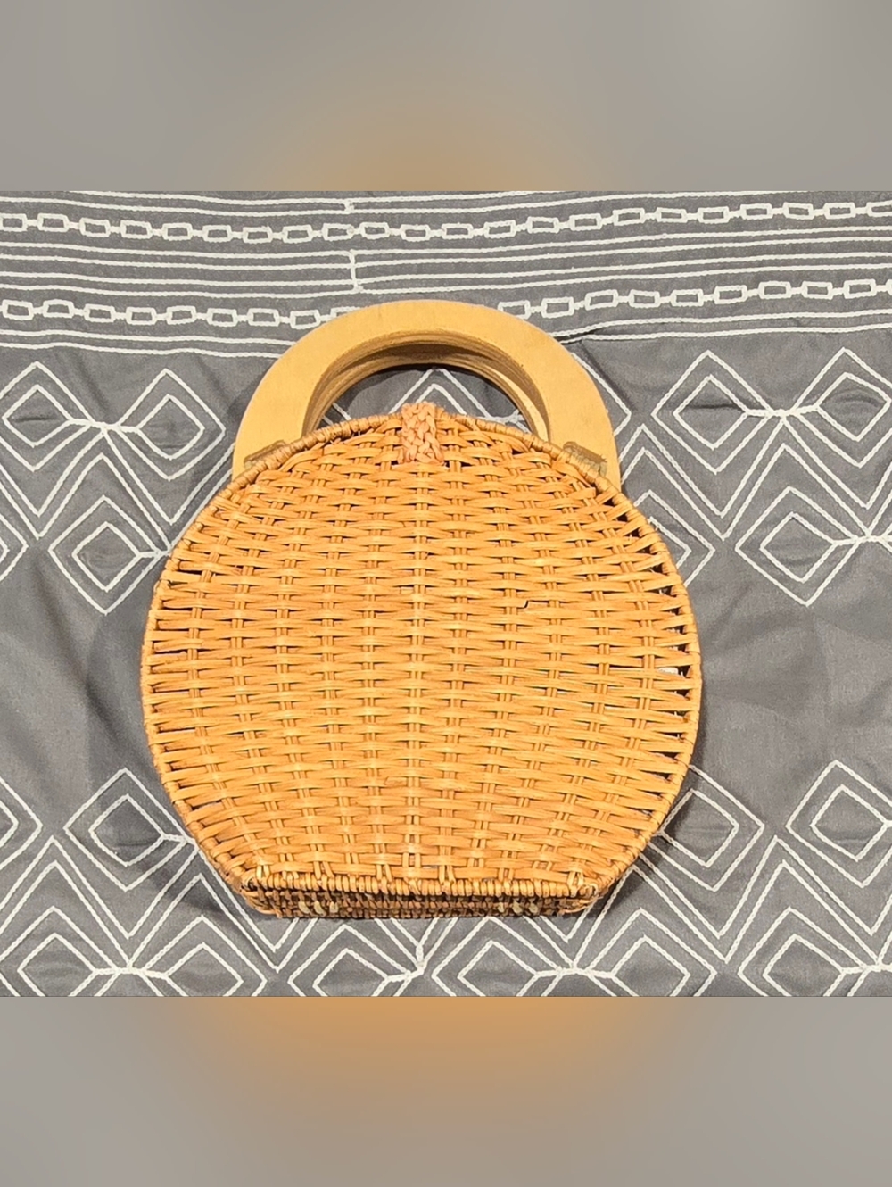 Melie Bianco Small Straw Hand Bag With Wooden Handles